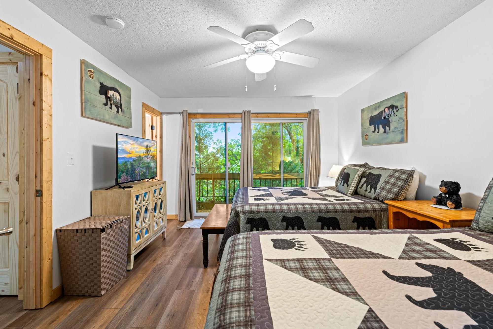 Villa Haven On The Pond Pigeon Forge Esterno foto